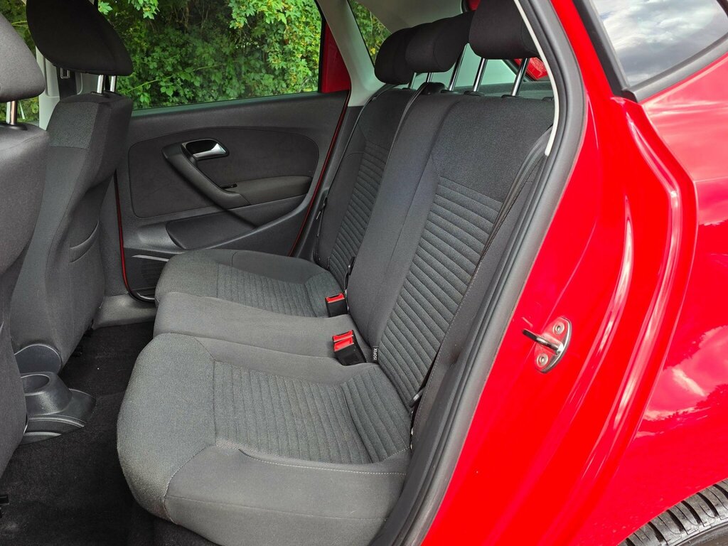 Volkswagen Polo 1.4 Match Dsg #8