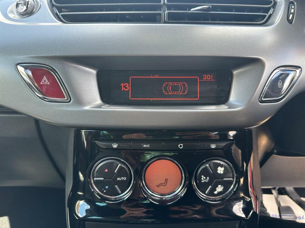 Citroen DS3 1.6 Vti Dstyle Hatchback Euro 5 1 Red #26