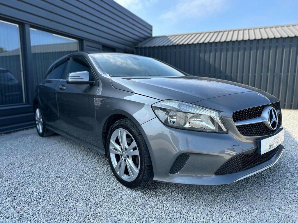 Mercedes-Benz A Class 1.5 A180d Sport 7G-dct Euro 6 Ss Grey