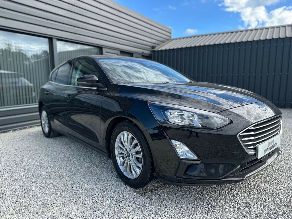Ford Focus 1.0T Ecoboost Titanium Euro 6 Ss Black