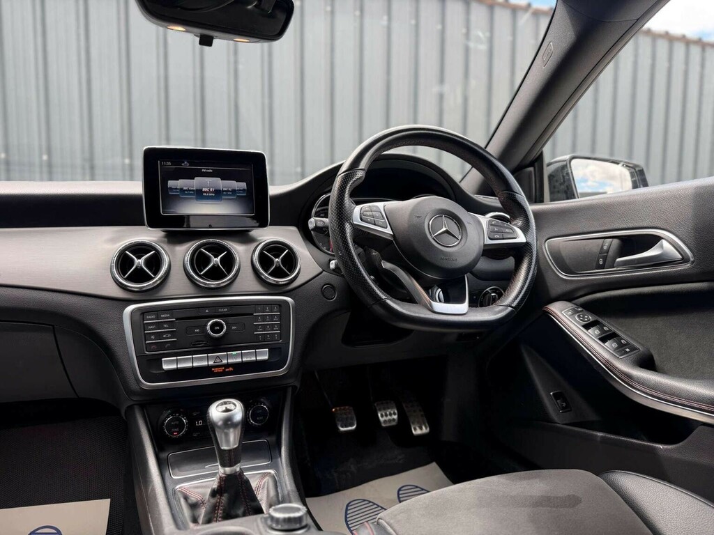 Mercedes-Benz CLA Class 1.6L Cla 180 Amg Line Edition 121 Bhp Black #26