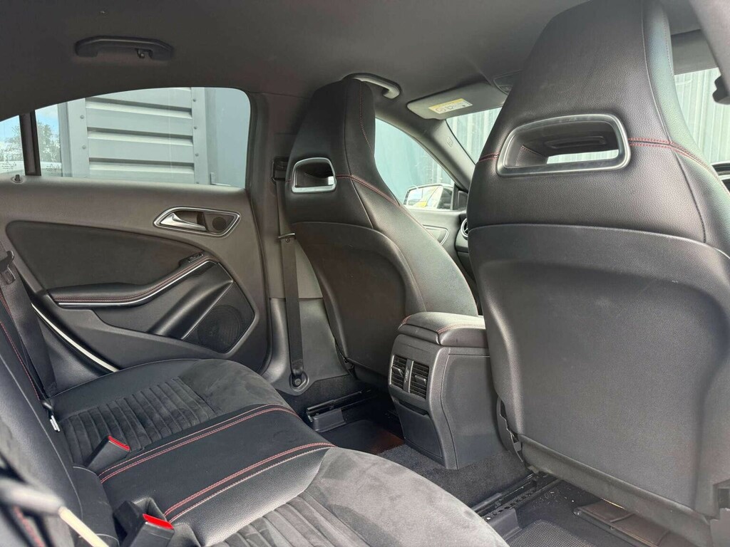 Mercedes-Benz CLA Class 1.6L Cla 180 Amg Line Edition 121 Bhp Black #22