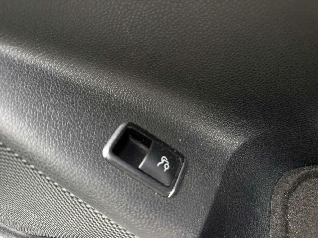 Mercedes-Benz CLA Class 1.6L Cla 180 Amg Line Edition 121 Bhp Black #41