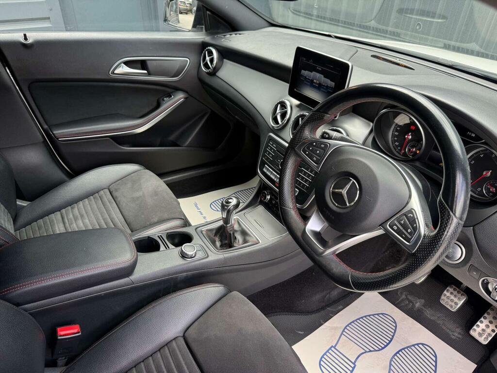 Mercedes-Benz CLA Class 1.6L Cla 180 Amg Line Edition 121 Bhp Black #38