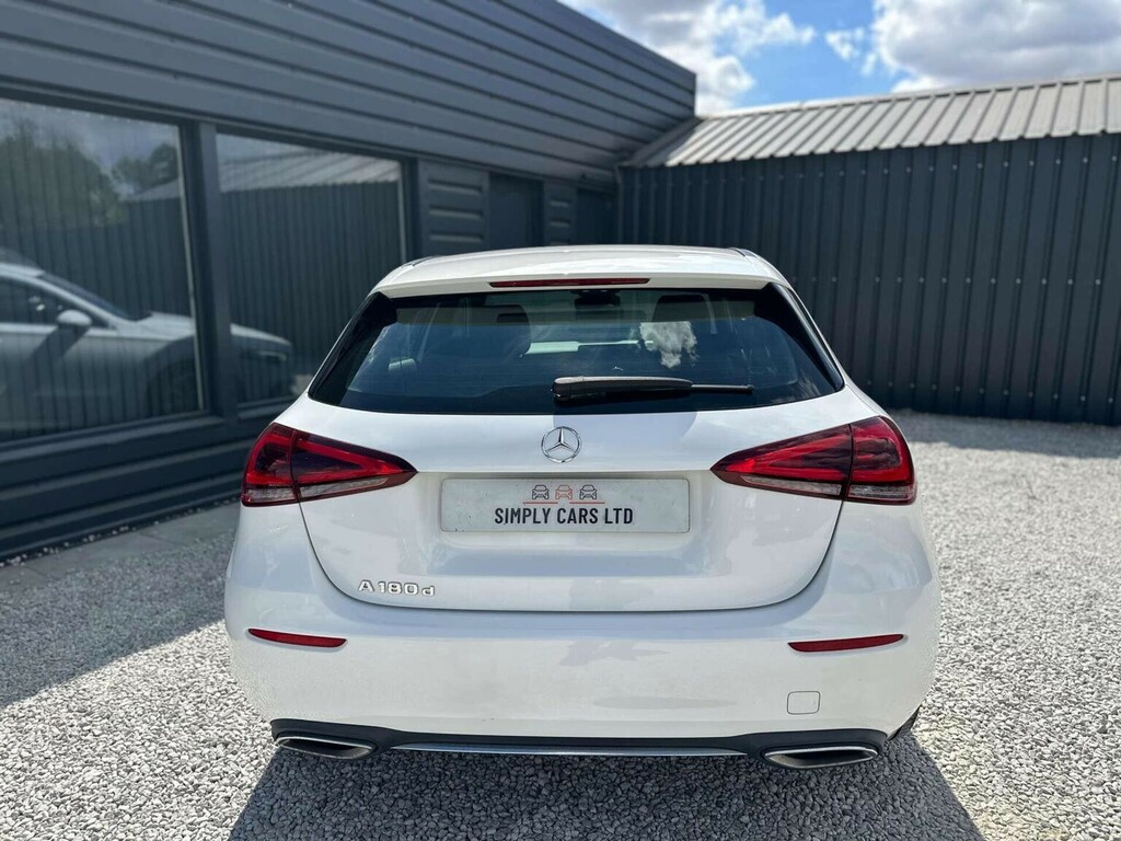 Mercedes-Benz A Class 1.5 A180d Sport 7G-dct Euro 6 Ss White #4