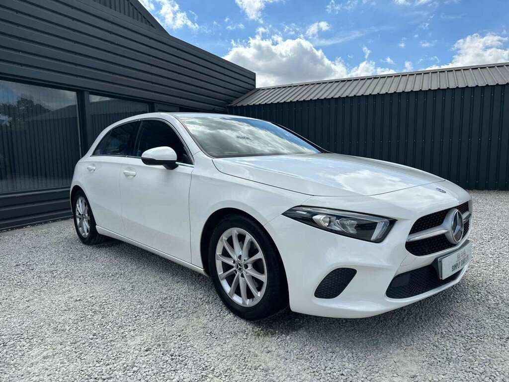 Mercedes-Benz A Class 1.5 A180d Sport 7G-dct Euro 6 Ss White