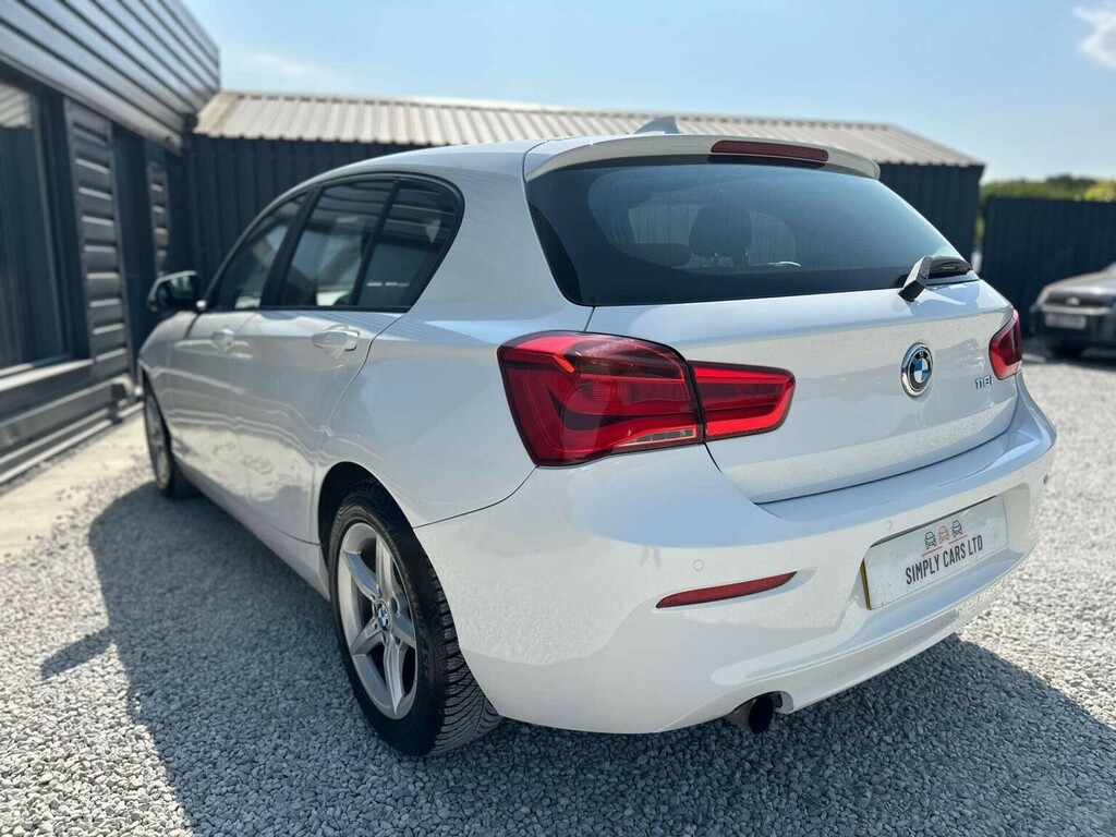BMW 1 Series 1.5 118I Se Euro 6 Ss White #5