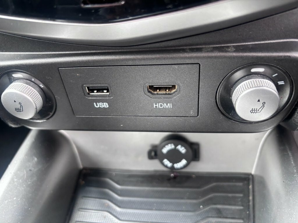 SsangYong Tivoli 1.6 Ex 5Dr- Reversing Camera, Heated Front Seats, Silver #11
