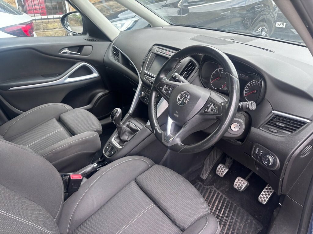 Vauxhall Zafira Tourer Mpv Silver #11