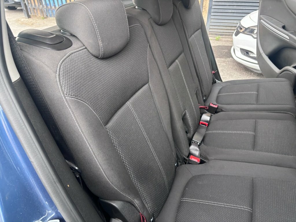 Vauxhall Zafira Tourer Mpv Silver #14