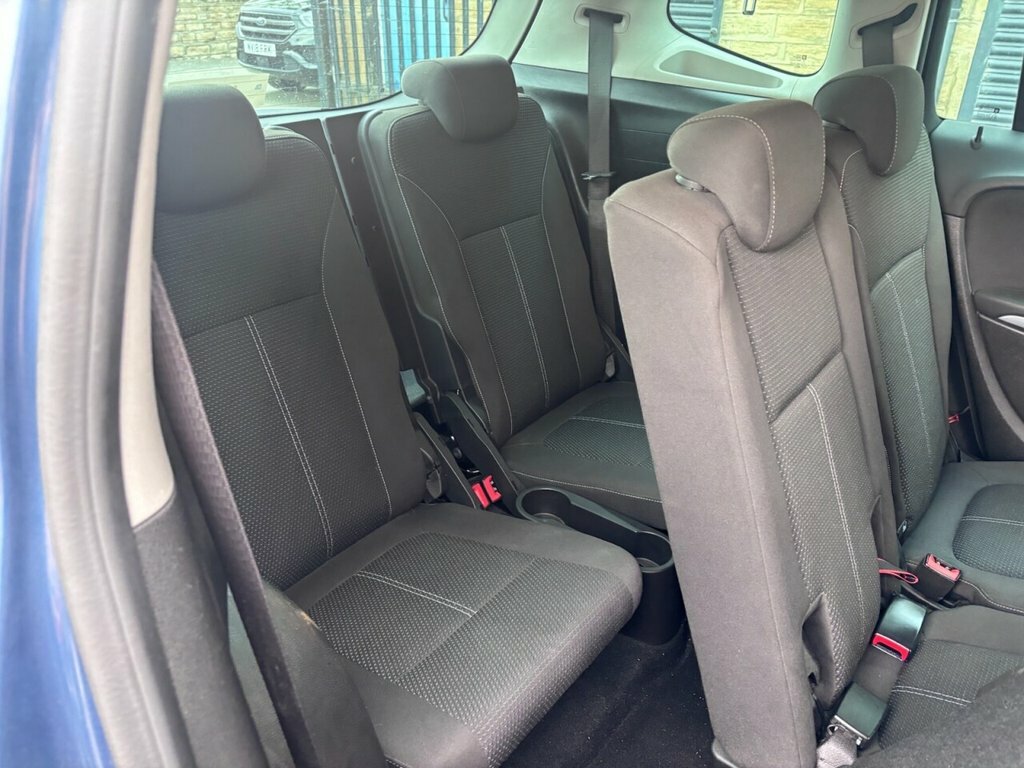 Vauxhall Zafira Tourer Mpv Silver #31