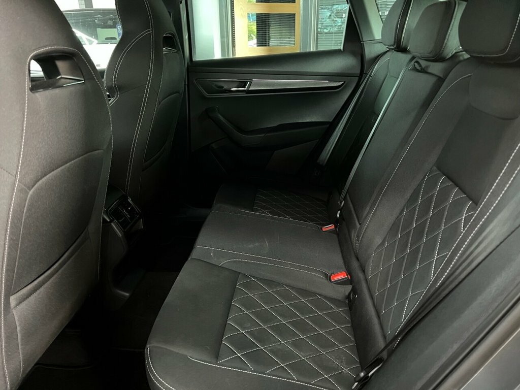 Skoda Karoq 1.5L Sportline BM23NYZ Grey #4