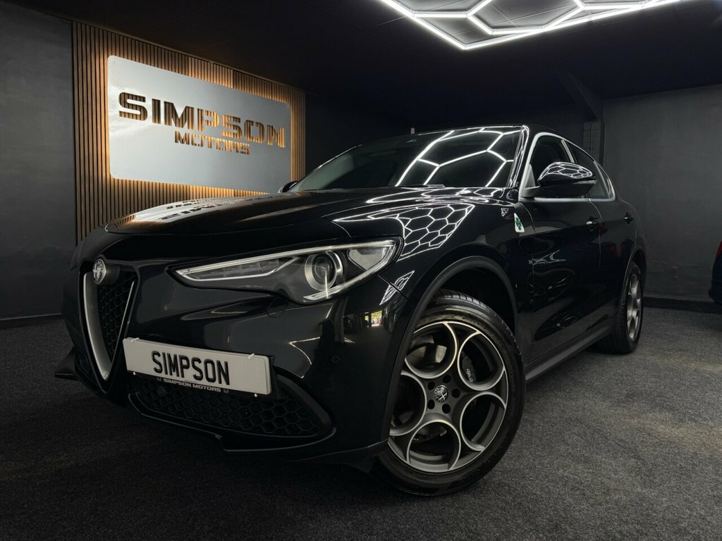 Alfa Romeo Stelvio 2L Speciale Black