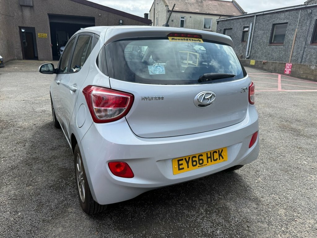 Hyundai I10 Hatchback Grey #3