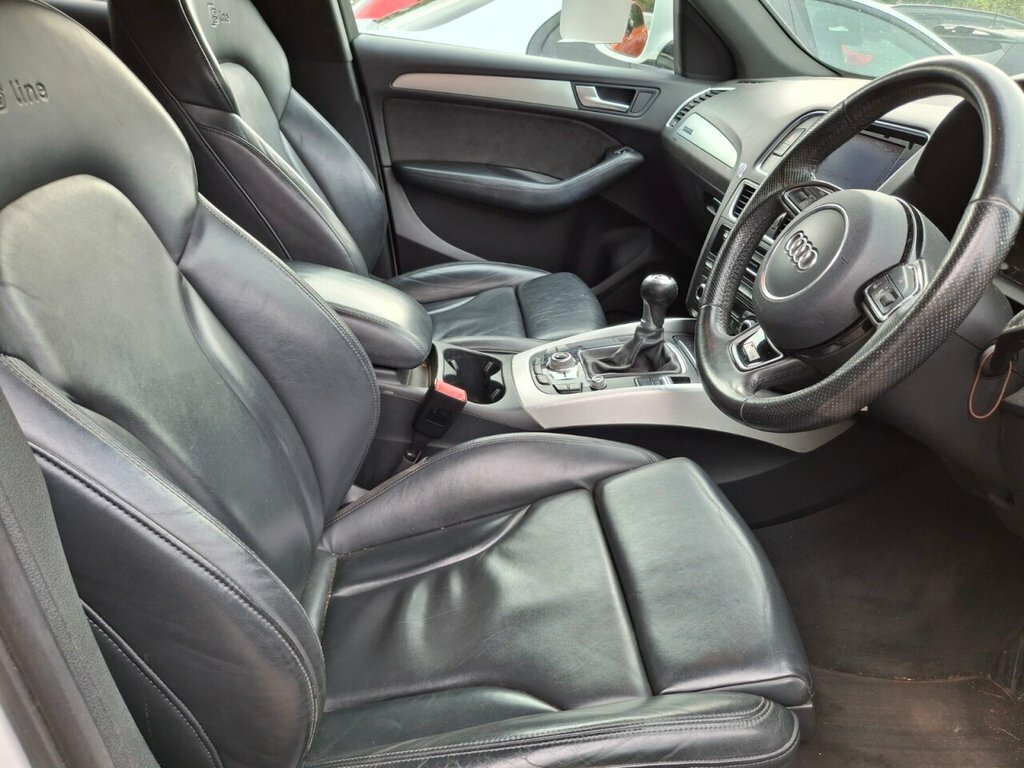 Audi Q5 Suv SH65LME White #2