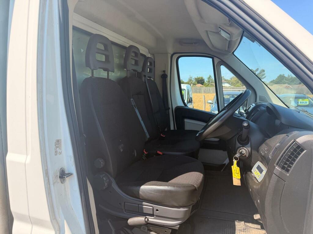 Peugeot Boxer Luton 2.2 Hdi 335 Fwd L3 201868 White #6