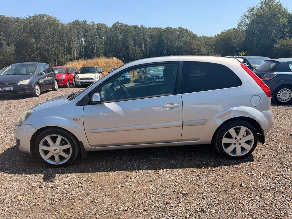 Ford Fiesta Hatchback 1.25 Zetec Climate 200757 DV57EOT Silver #5