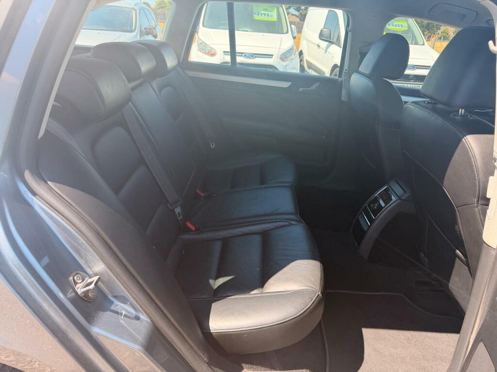 Skoda Superb 2.0 Tdi 170 Touring Estate Bi Silver #14