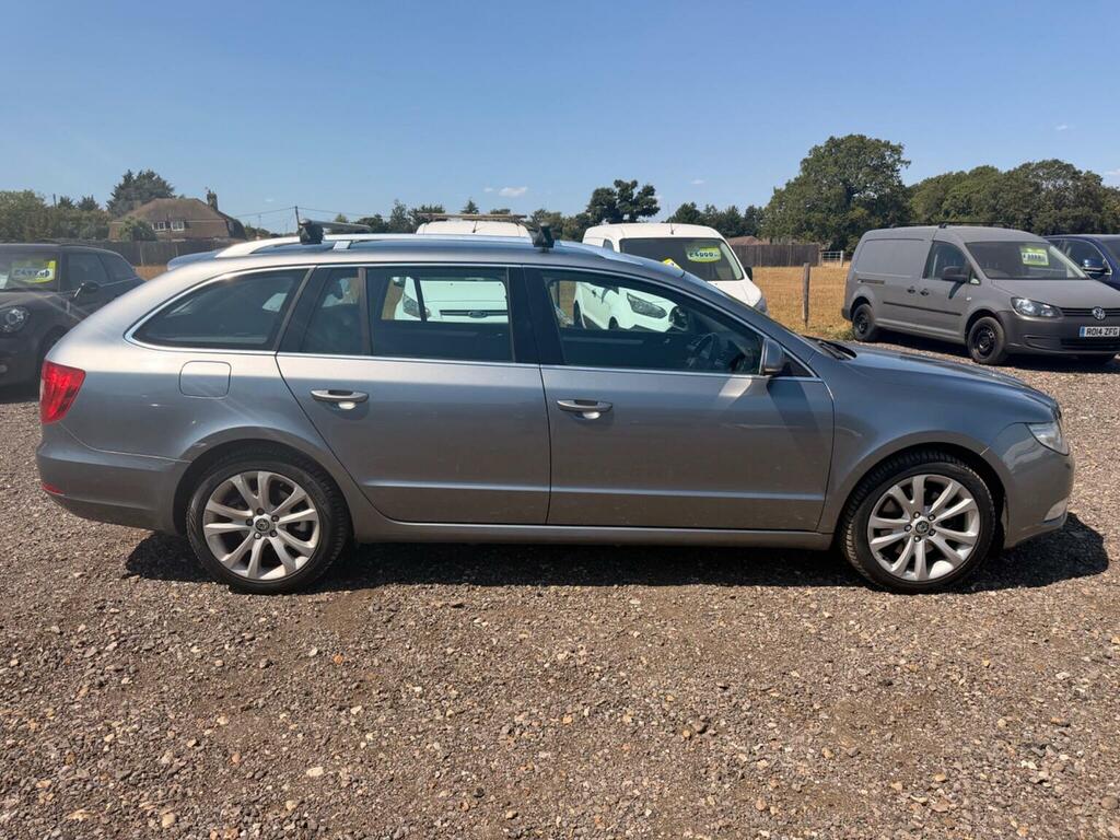 Skoda Superb 2.0 Tdi 170 Touring Estate Bi Silver #9