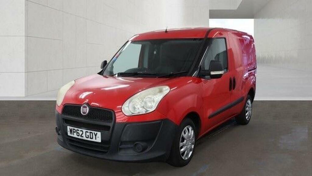 Fiat Doblo 1.3 Jtd Multijetii 16V Maxi L2 H1 Red #3