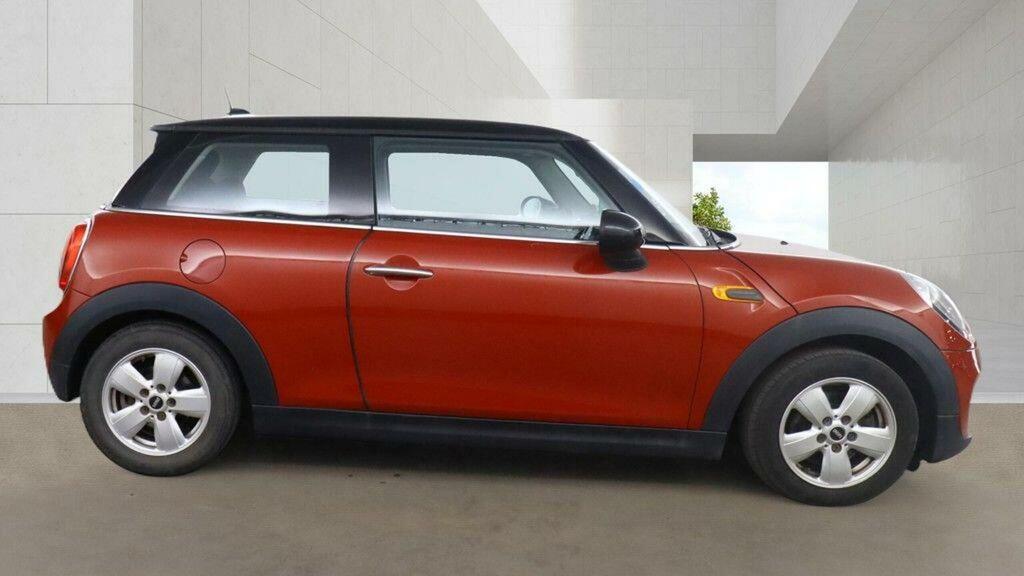 Mini Hatch 1.5 Cooper Euro 6 Ss Red #5