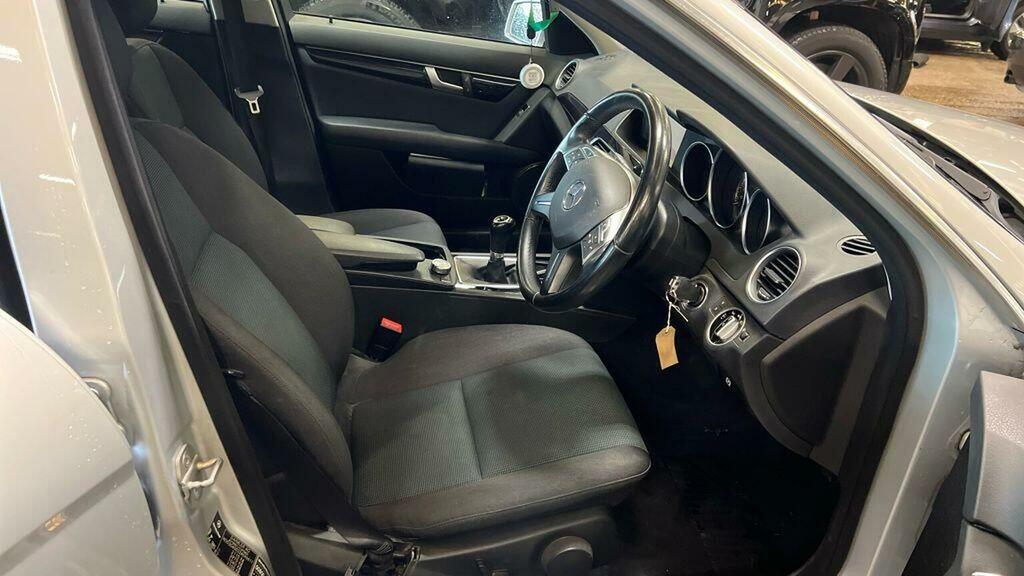 Mercedes-Benz C Class 1.8 C180 Blueefficiency Sport G-tronic Euro 5 S Black #11