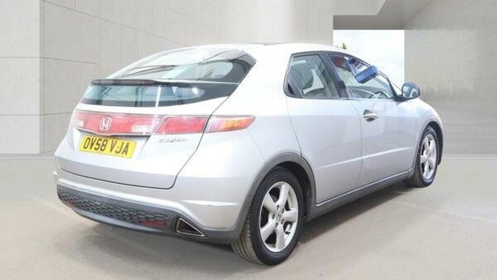 Honda Civic 1.8 I-vtec Es Silver #4