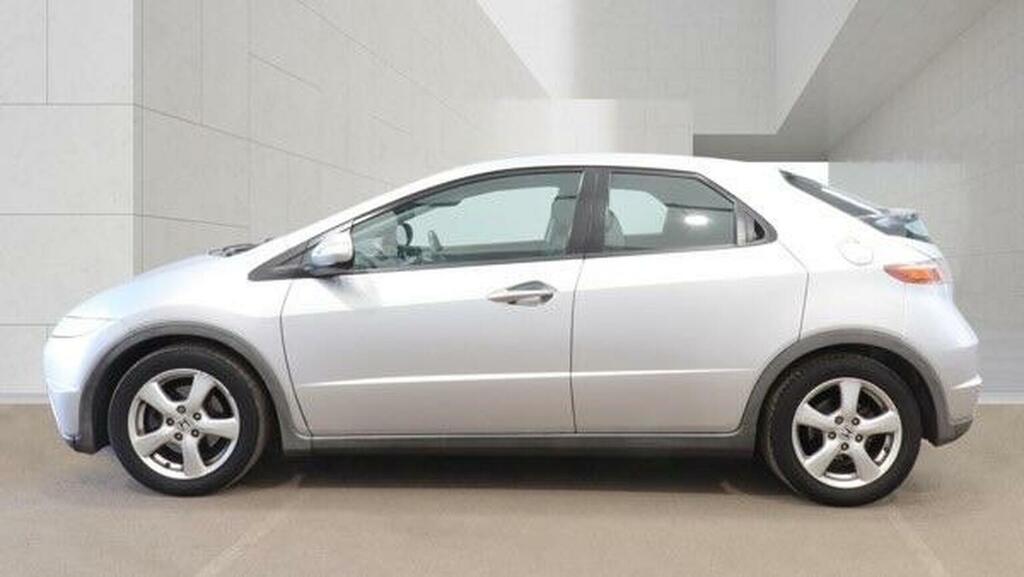 Honda Civic 1.8 I-vtec Es Silver #6