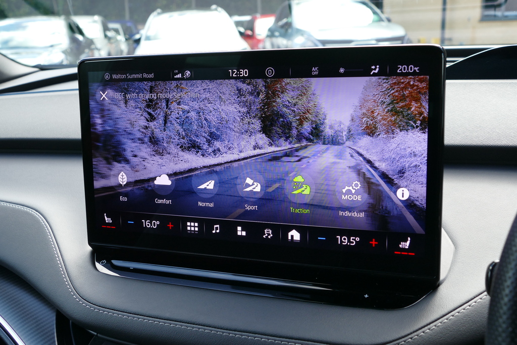Skoda ENYAQ 60 Blue #27