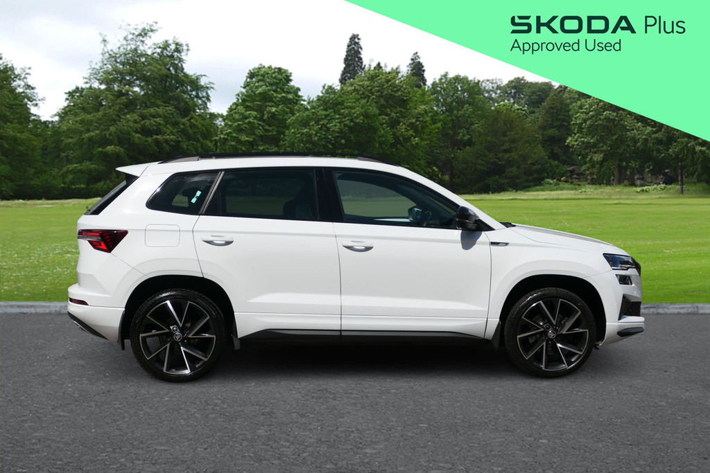 Skoda Karoq 1.5 Tsi Sportline Dsg 0 Ps White #4