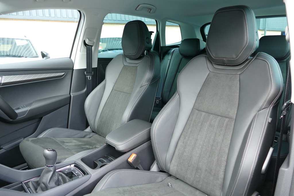 Skoda Karoq 1.0 Tsi 116 Se Edition Silver #15