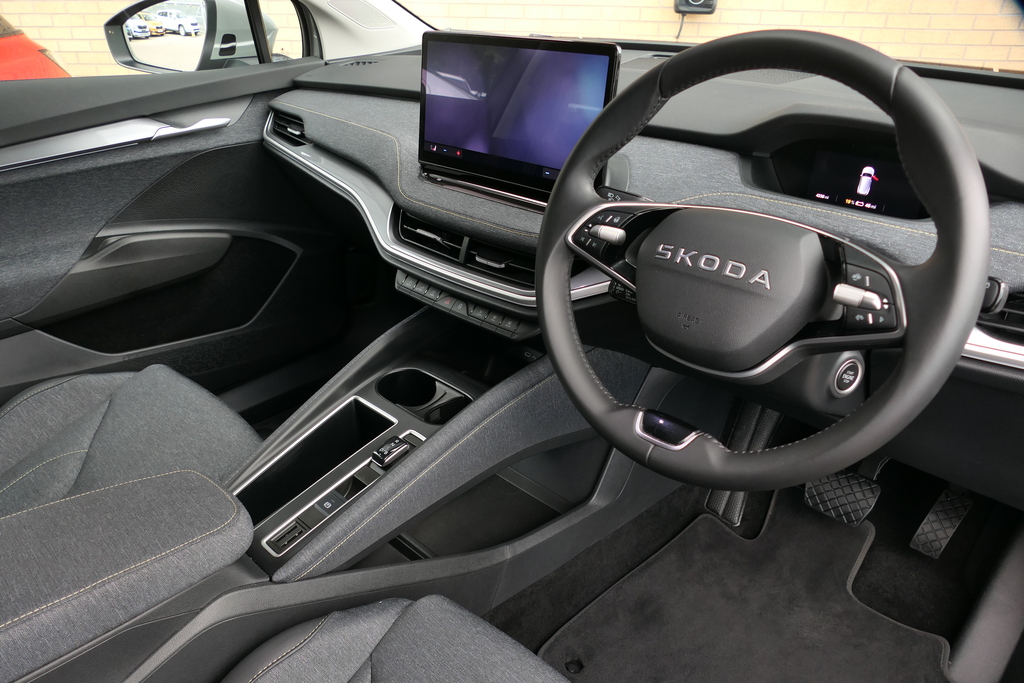 Skoda Elroq 150Kw 60 Edition 63Kwh 204 Ps Grey #6