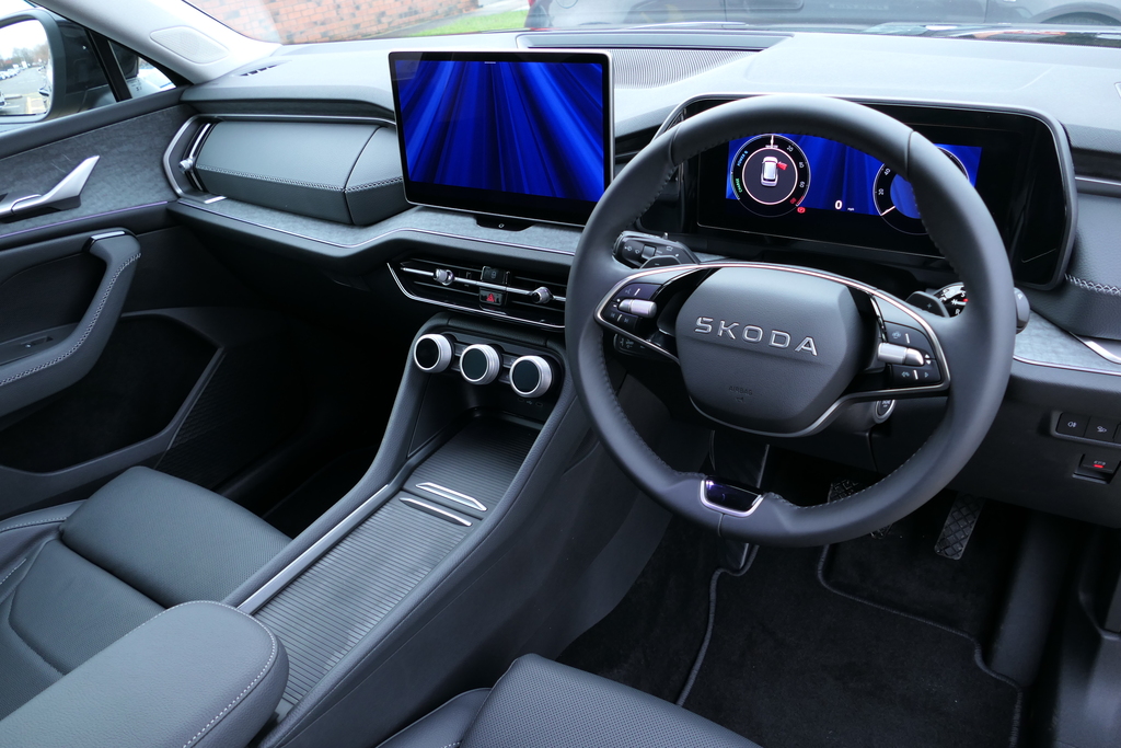 Skoda Kodiaq 1.5 Tsi Iv 204 Se L Dsg 0 Ps Black #6