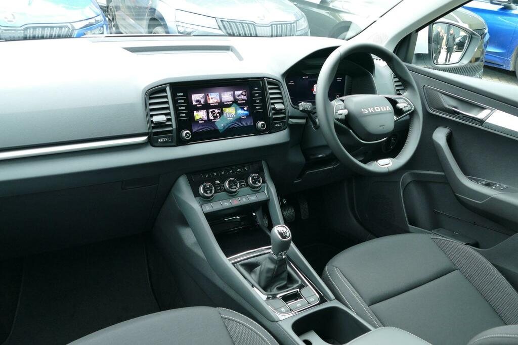 Skoda Karoq Karoq Se Edition 1.0 Tsi 116 Ps 6G Man White #2