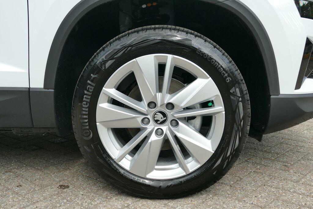 Skoda Karoq Karoq Se Edition 1.0 Tsi 116 Ps 6G Man White #5