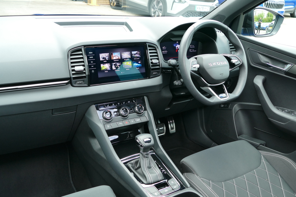 Skoda Karoq 1.5 Tsi Sportline Edition Dsg 0 Ps Blue #2