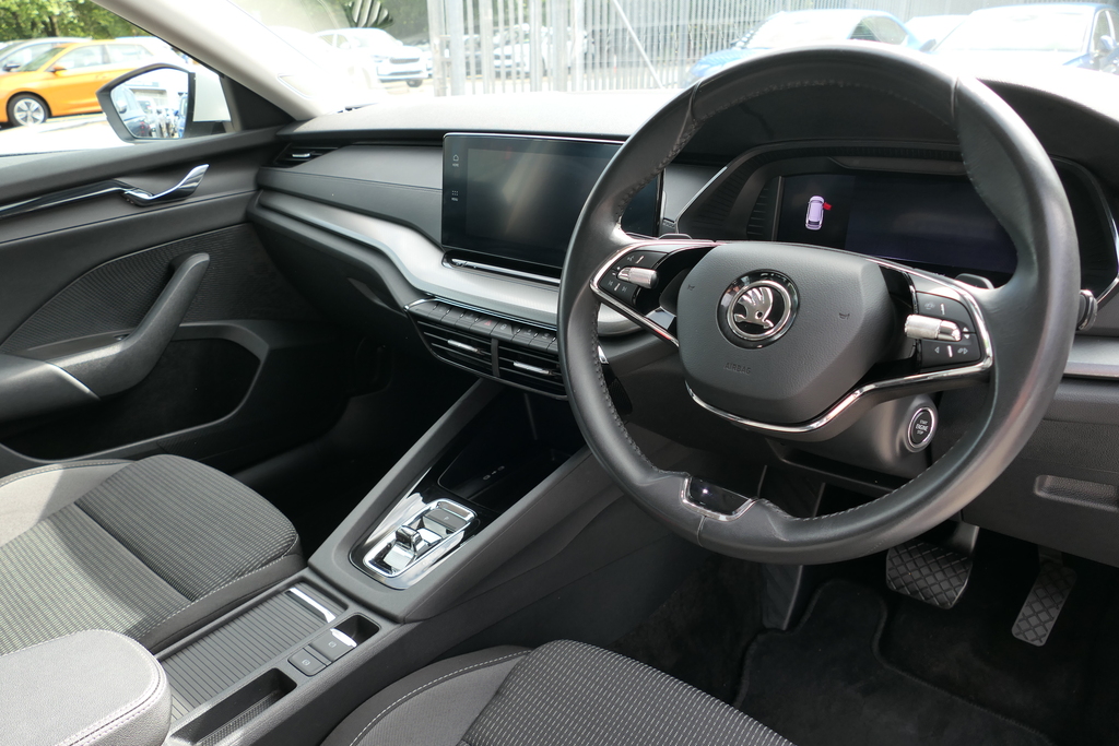 Skoda Octavia 1.0 Tsi E-tec Se Technology Dsg 0 Ps White #6
