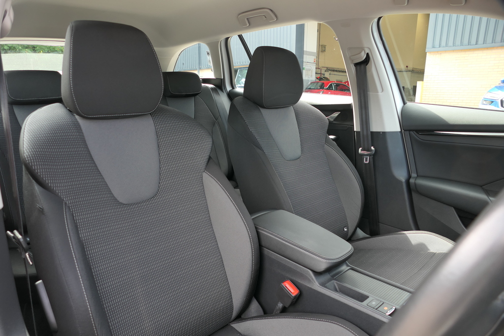 Skoda Octavia 1.5 Tsi Act Se Hatchback Euro 6  #10