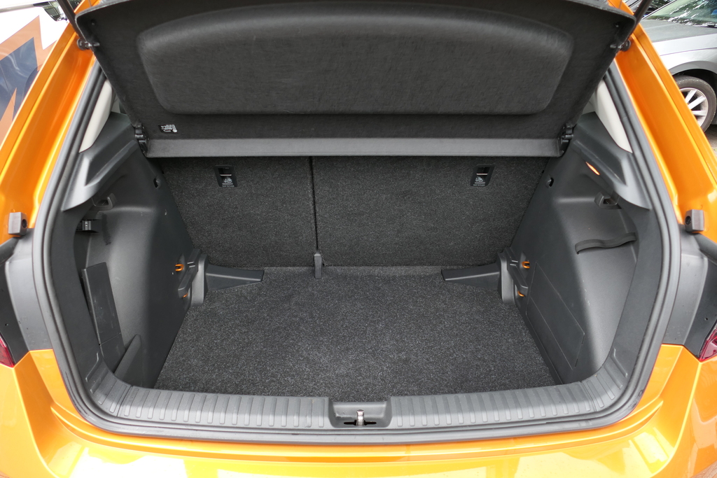 Skoda Fabia Skoda Fabia Hatch Monte Carlo 1.0 Tsi 110 Ps Dsg Black #26