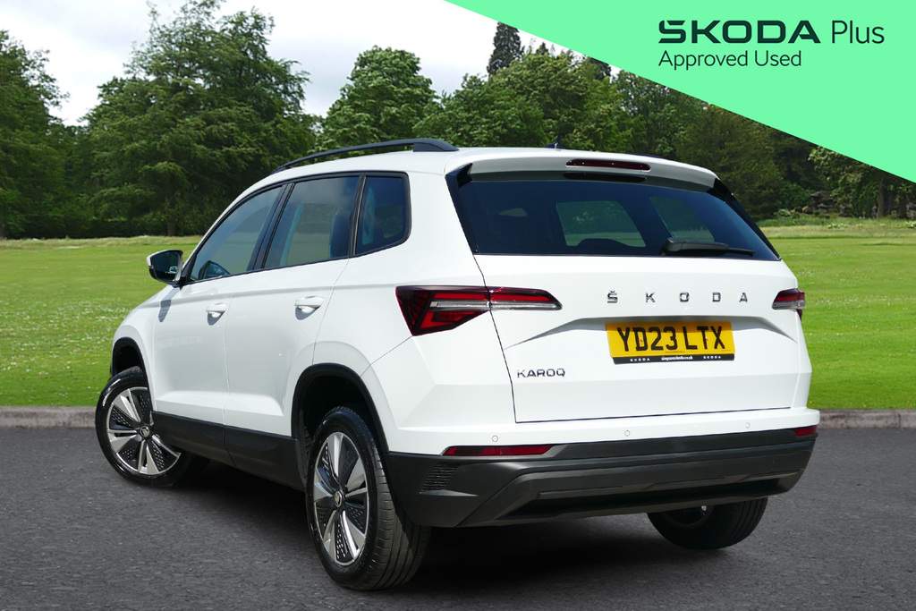 Skoda Karoq 1.5 Tsi Se Drive 150 Ps White #3