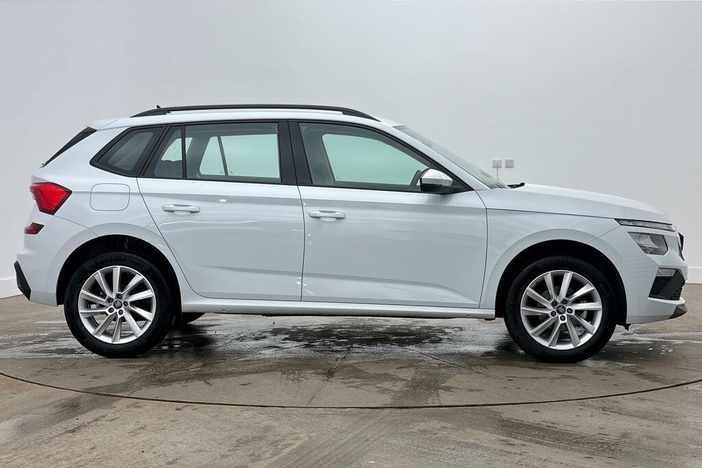 Skoda Kamiq 1.0 Tsi Se Edition 0 Ps White #4
