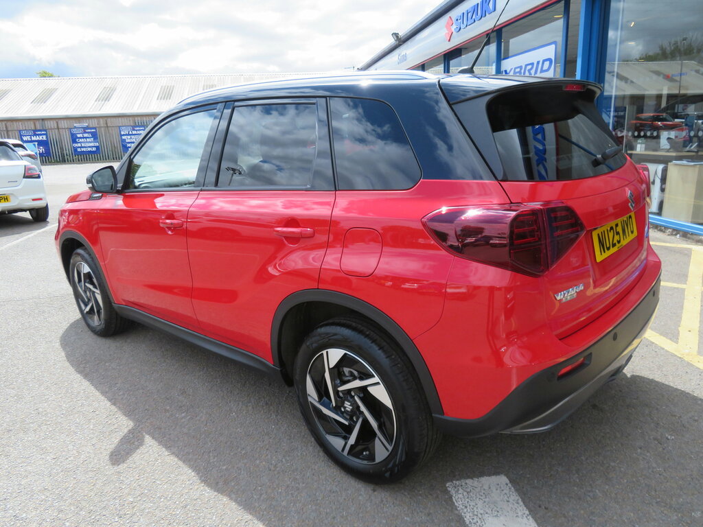 Suzuki Vitara Vitara Estate Red #3