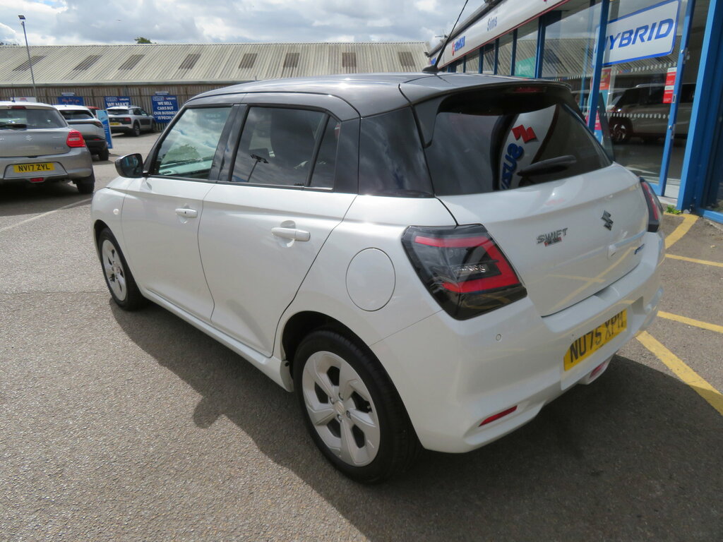 Suzuki Swift Swift Hatchback White #6