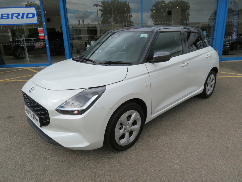 Suzuki Swift Swift Hatchback White #4
