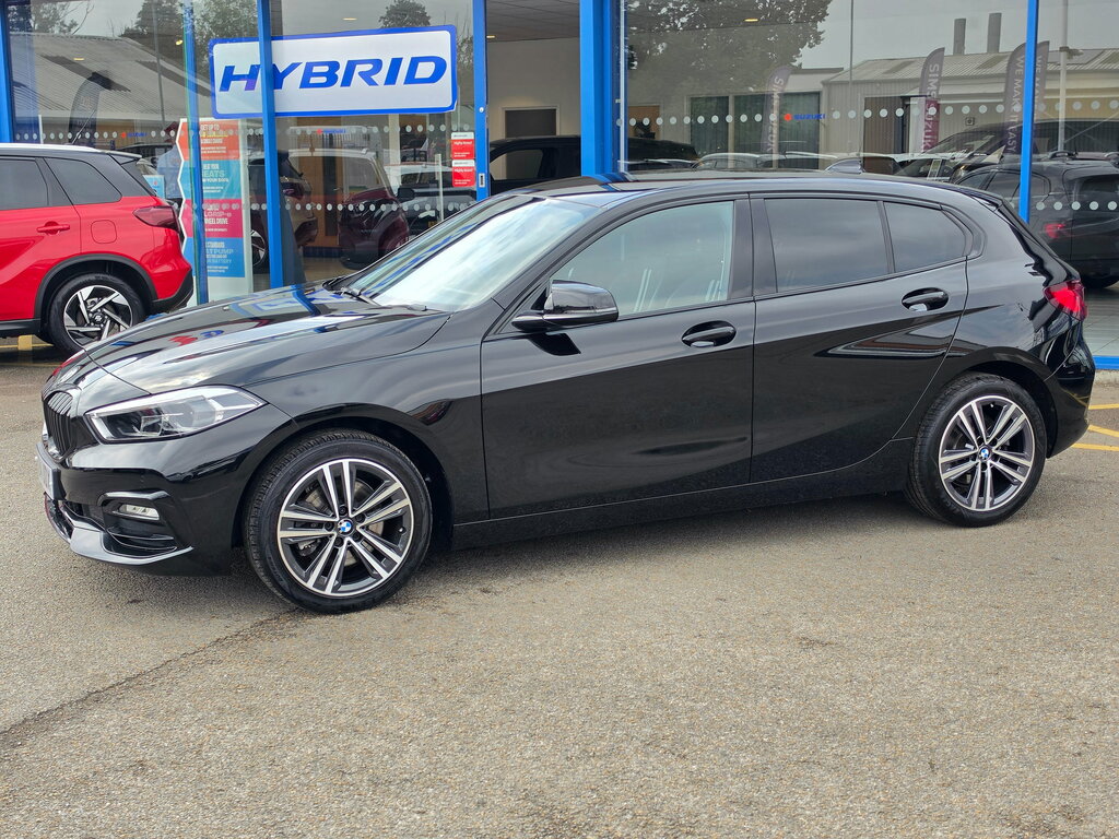 BMW 1 Series 1.5 118I Sport Lcp Hatchback Dct Euro Black #4