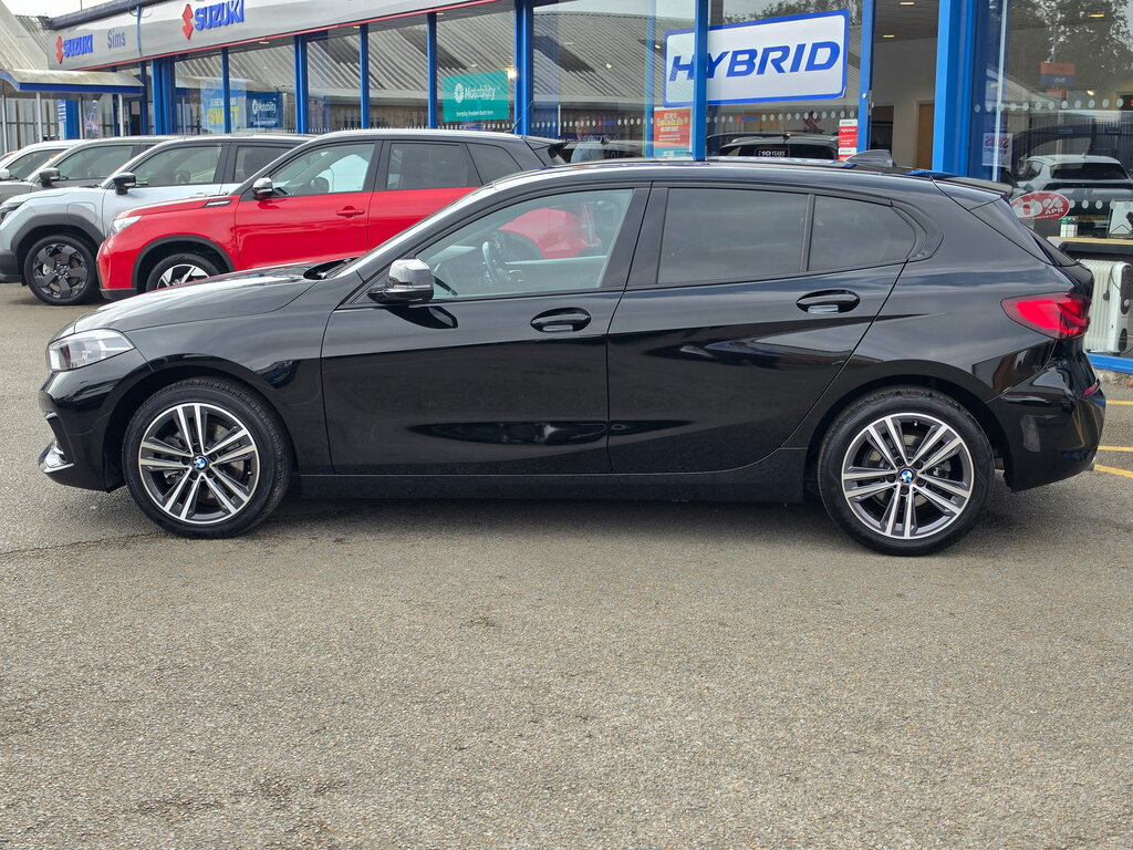 BMW 1 Series 1.5 118I Sport Lcp Hatchback Dct Euro Black #5