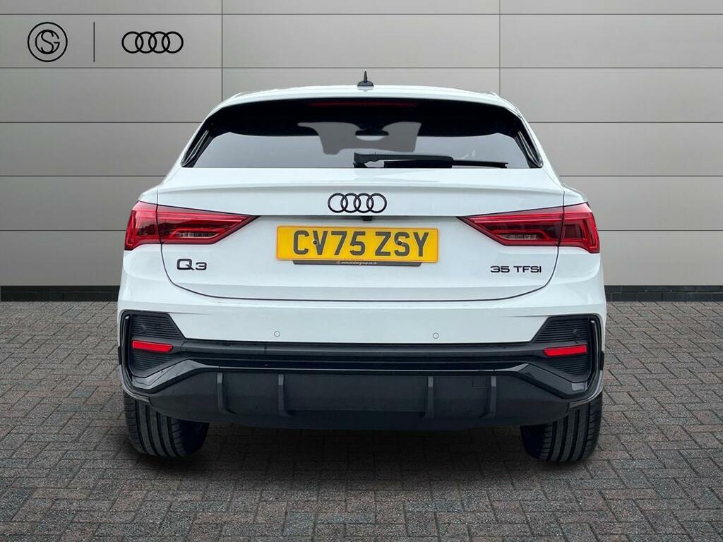 Audi Q3 1.5 Tfsi Cod 35 Black Edition Sportback S Tronic E White #6