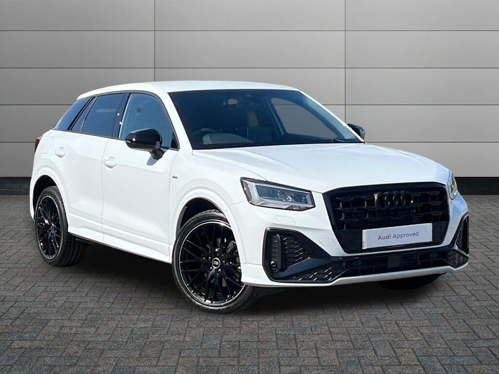 Audi Q2 1.5 Tfsi Cod 35 Black Edition Euro 6 Ss White