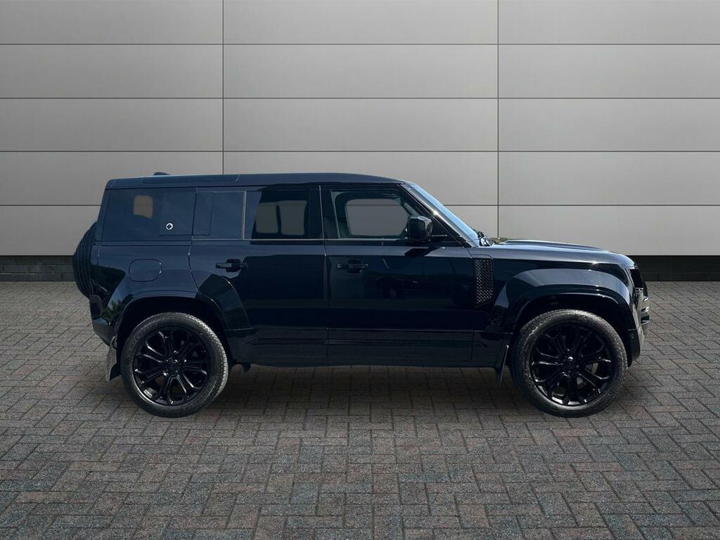 Land Rover Defender 110 4.4 P635 V8 Mhev Octa Black 4Wd Euro 6 Ss Black #5