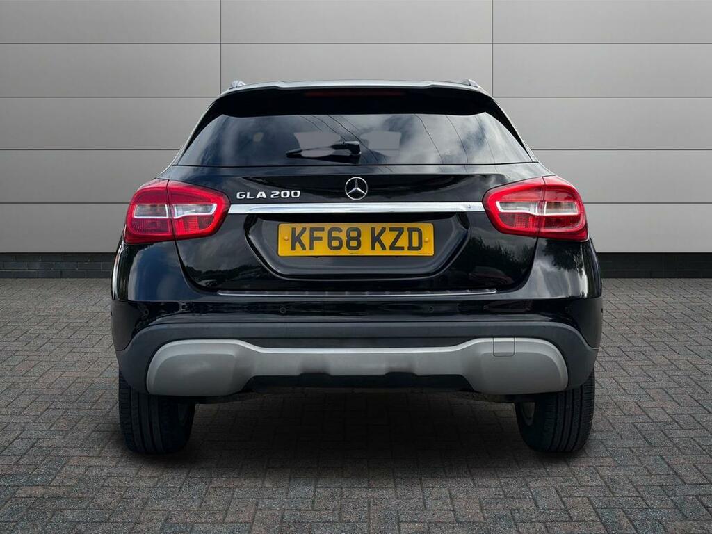 Mercedes-Benz GLA Class 1.6 Gla200 Se Executive Euro 6 Ss KF68KZD Black #6